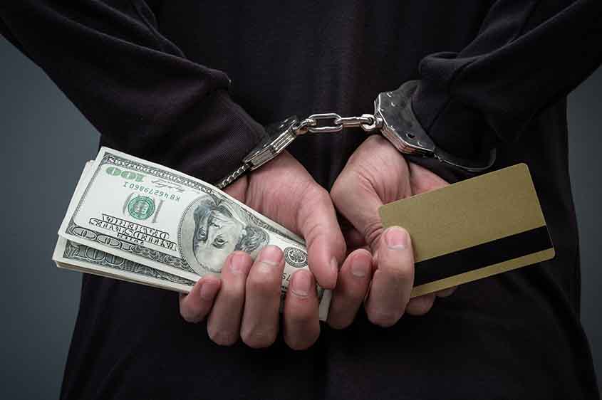 עבירות הונאה – נפקות פלילית