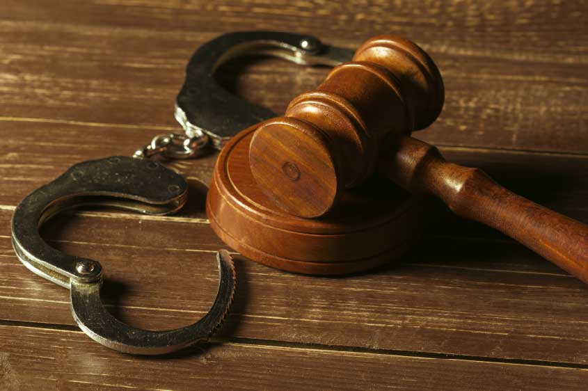 הוצאת דיבה – עבירה פלילית?