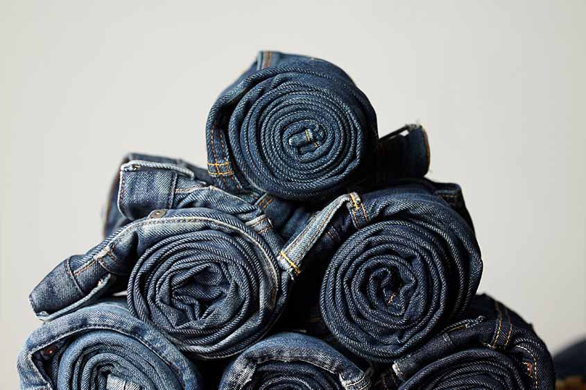 מיתוג לעורכי דין – מה שנכון עבור ג\'ינס ליוויס, נכון גם למשרדכם