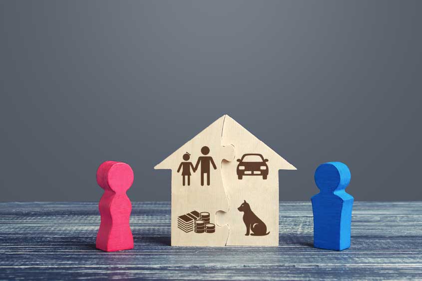 האם הסכם גירושין גובר על עיקול מאוחר שהוטל על דירת מגורים?