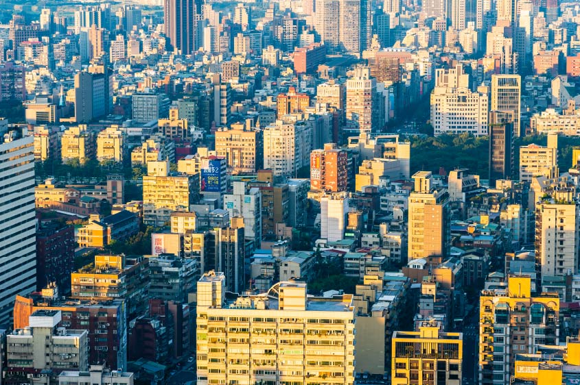 רוצו להוסיף ולבנות עוד דירות קטנות במרכז הארץ!