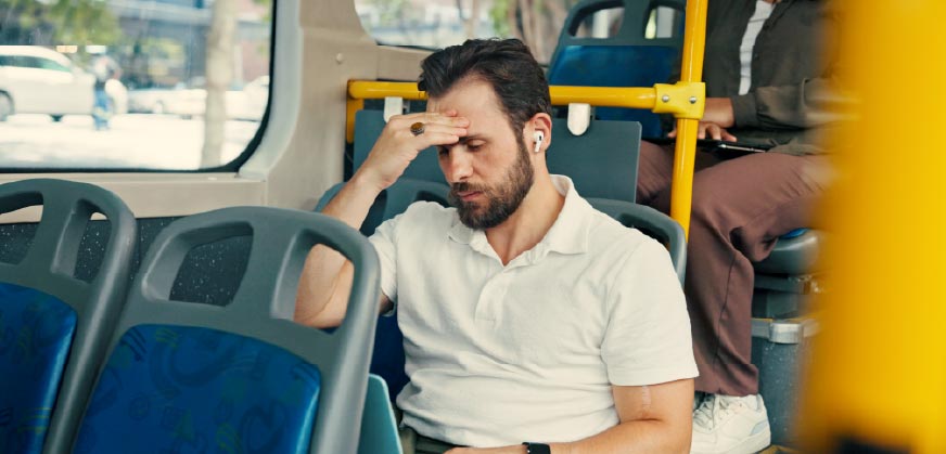 כיצד ניתן לבדוק את תביעתי בעקבות חוויית החרדה בנסיעה באוטובוס?